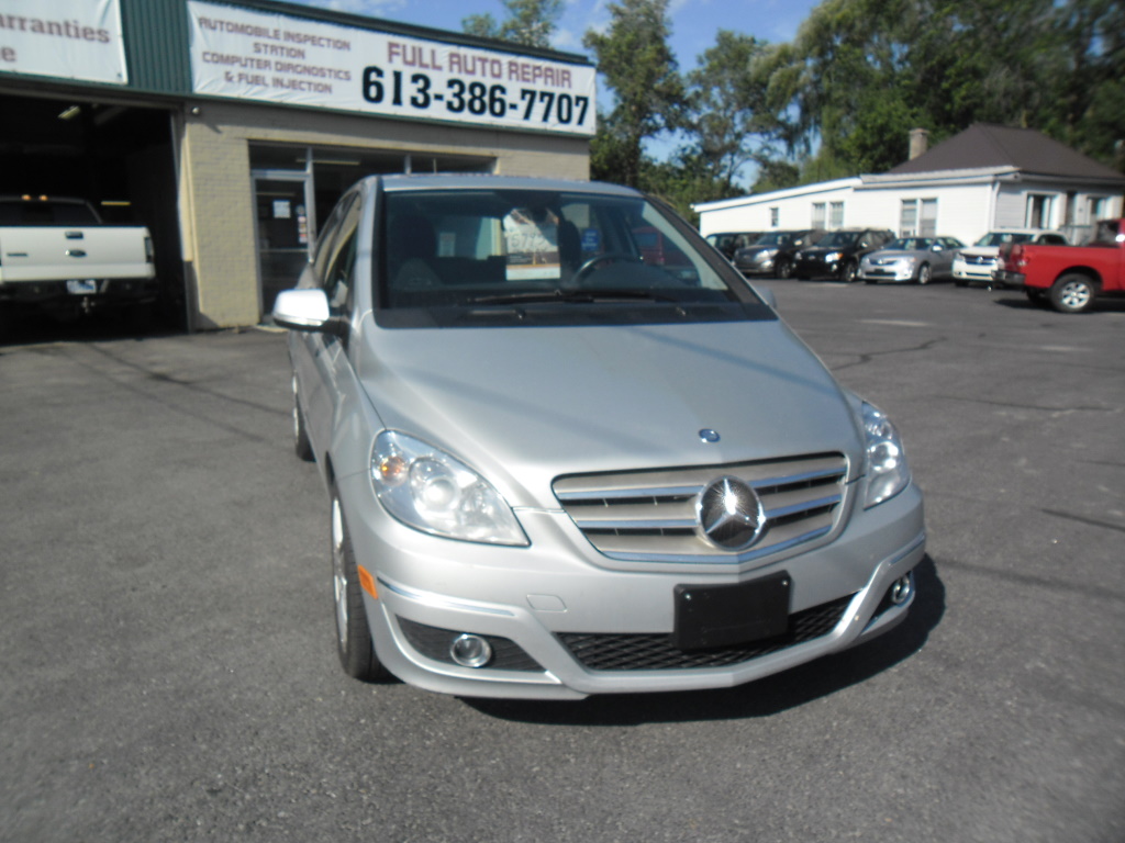 B200 Mercedes Benz
