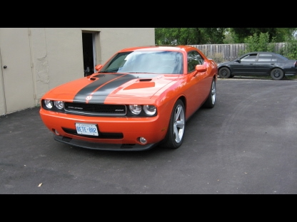 Dodge Challenger SRT8