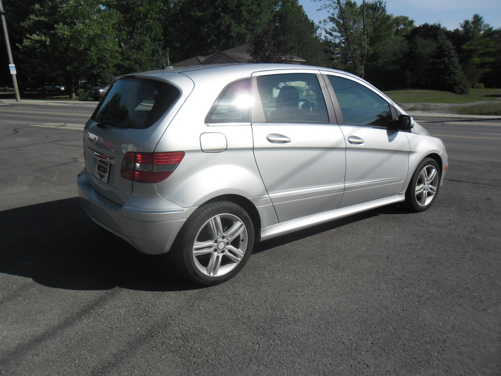 mb200-2011-005.jpg