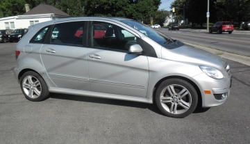 mb200-2011-002.jpg